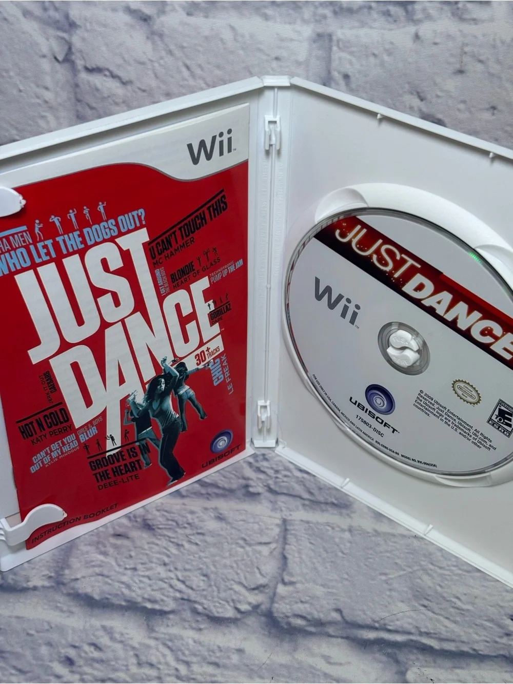 Nintendo Wii Just Dance 1 and 3 Video Game Lot Of 2 Tested Music